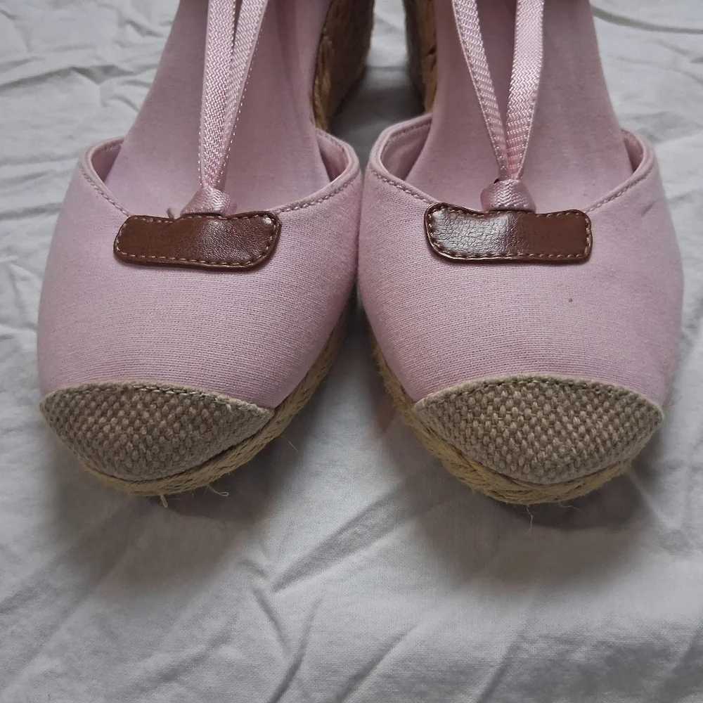 Chaps Pink Espadrille Sandals with Brown Accents